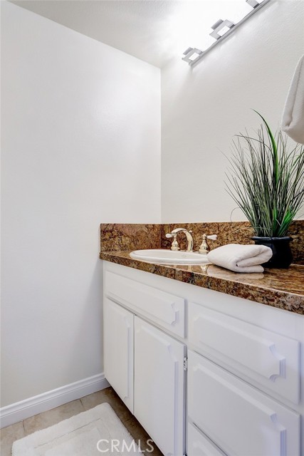 2106 Mackay Lane, Redondo Beach, California 90278, 3 Bedrooms Bedrooms, ,2 BathroomsBathrooms,Residential,Sold,Mackay,SB23016417