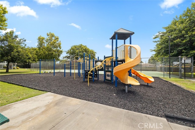 8098 Santa Inez Drive, Buena Park CA: https://media.crmls.org/medias/b41ef43f-5702-4dfc-b6bc-d9a6b03de90c.jpg