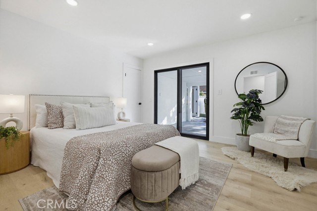 Detail Gallery Image 10 of 28 For 410 W Crystal View, Orange,  CA 92865 - 5 Beds | 3 Baths