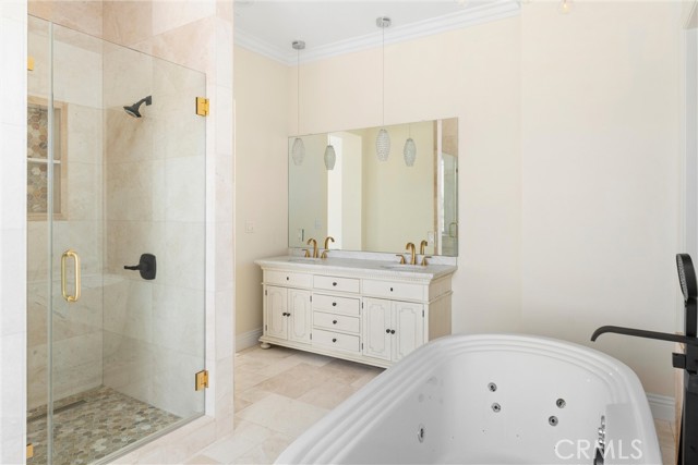 Detail Gallery Image 57 of 74 For 17190 Small Canyon Ln, Riverside,  CA 92506 - 6 Beds | 6/1 Baths