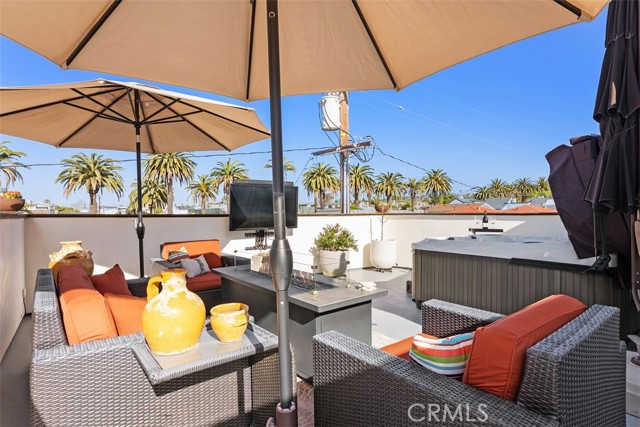 Detail Gallery Image 46 of 60 For 605 Marigold Ave, Corona Del Mar,  CA 92625 - 4 Beds | 5 Baths