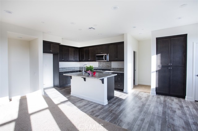 Detail Gallery Image 17 of 45 For 7364 Palazzo Pl, Rancho Cucamonga,  CA 91739 - 3 Beds | 3 Baths