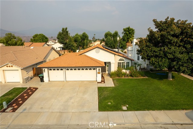 Detail Gallery Image 29 of 37 For 812 Pike Dr, Hemet,  CA 92544 - 3 Beds | 2 Baths