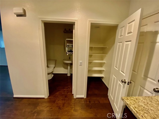 Detail Gallery Image 6 of 21 For 2643 E Foothill Bld #301,  Glendora,  CA 91740 - 3 Beds | 2/1 Baths