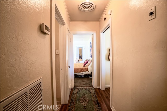 Detail Gallery Image 12 of 43 For 250 Pasadena Ave, Sonora,  CA 95370 - 3 Beds | 1/1 Baths