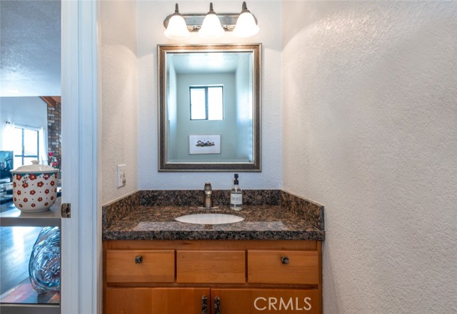 2110 Vanderbilt Lane, Redondo Beach, California 90278, 2 Bedrooms Bedrooms, ,2 BathroomsBathrooms,Residential,Sold,Vanderbilt,PV21255793