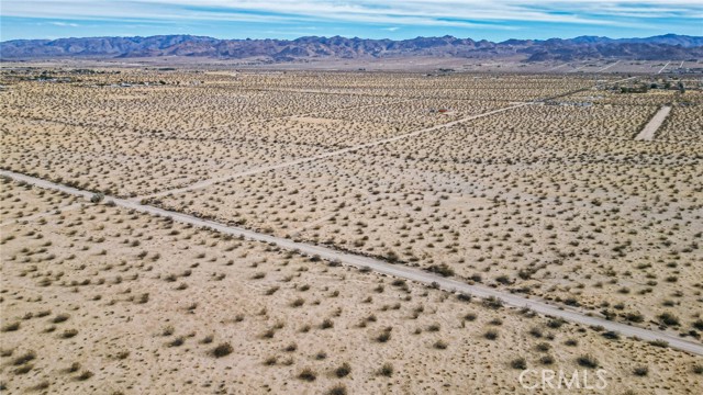 Detail Gallery Image 13 of 29 For 4500 Laferney Ave, Joshua Tree,  CA 92252 - – Beds | – Baths