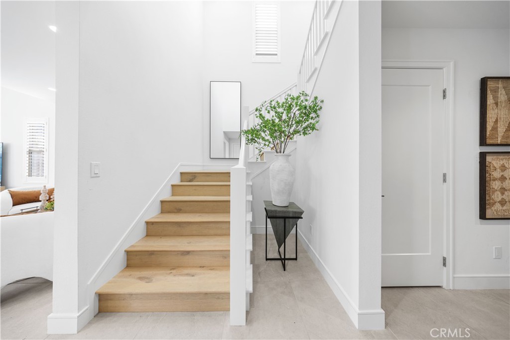 MLS #OC25246259 image #23