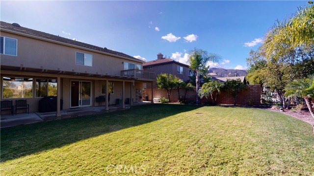 4215 Floyd Dr, Corona, CA 92883