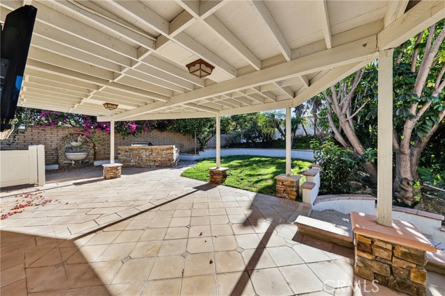 Detail Gallery Image 22 of 25 For 26332 Esmeralda Cir, Mission Viejo,  CA 92691 - 4 Beds | 3 Baths