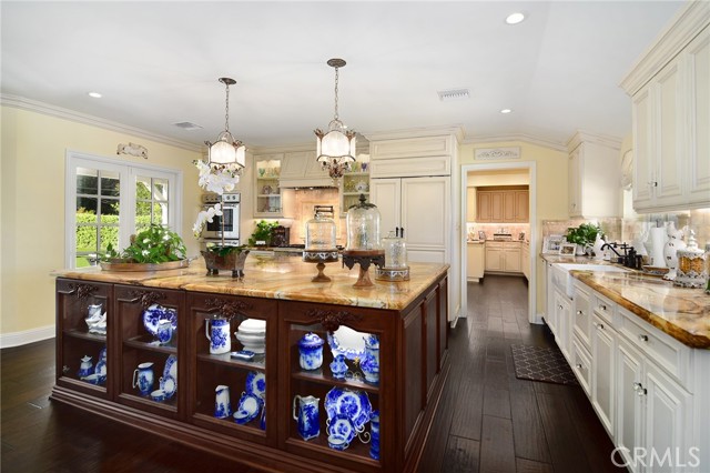 Image 7 of 49 For 5151 Quakertown Avenue