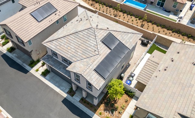 Detail Gallery Image 3 of 50 For 2502 Gunner Ridge Way, Rialto,  CA 92377 - 3 Beds | 2/1 Baths