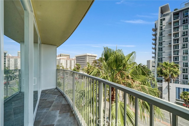 Detail Gallery Image 33 of 43 For 700 E Ocean Bld #1103,  Long Beach,  CA 90802 - 1 Beds | 1/1 Baths