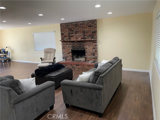621 W 17th Street, San Bernardino, CA, 92405 621 W 17th Street, San Bernardino, CA, 92405