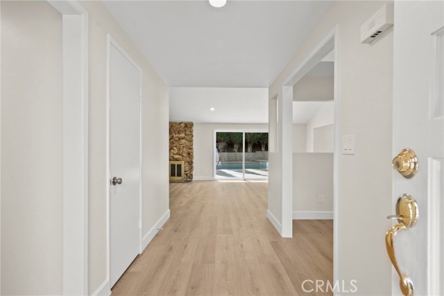 12847 Winthrop Avenue, Granada Hills CA: https://media.crmls.org/medias/b4250654-8760-4e71-89cc-d3c9ce07633b.jpg
