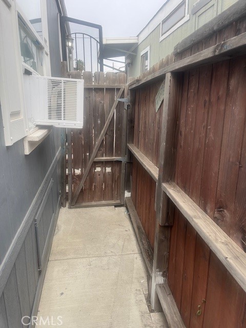 Detail Gallery Image 17 of 18 For 7560 Woodman  Pl Spc #73, Van Nuys,  CA 91405 - 2 Beds | 1 Baths