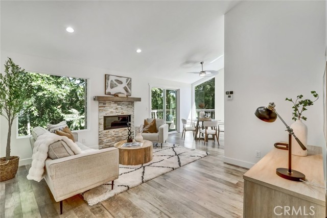 Detail Gallery Image 8 of 37 For 120 College Terrace Ct #K,  Los Gatos,  CA 95030 - 2 Beds | 2/1 Baths