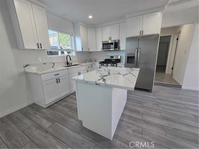 16328 Parthenia, North Hills CA: https://media.crmls.org/medias/b4269657-5633-41ef-a5b1-1e916867fbef.jpg