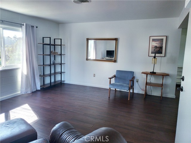 599 Henrietta Avenue, Los Osos CA: https://media.crmls.org/medias/b427ccbf-98a9-4338-8ee0-664c13ea1c61.jpg