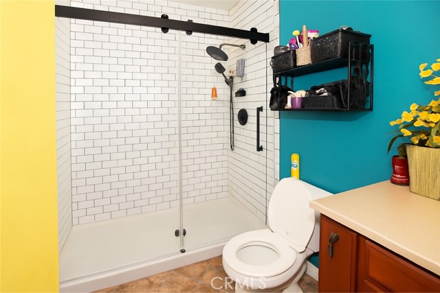 23356 Via San Miguel, Aliso Viejo CA: https://media.crmls.org/medias/b4286842-4f56-44f9-b86a-03d231d31cf7.jpg