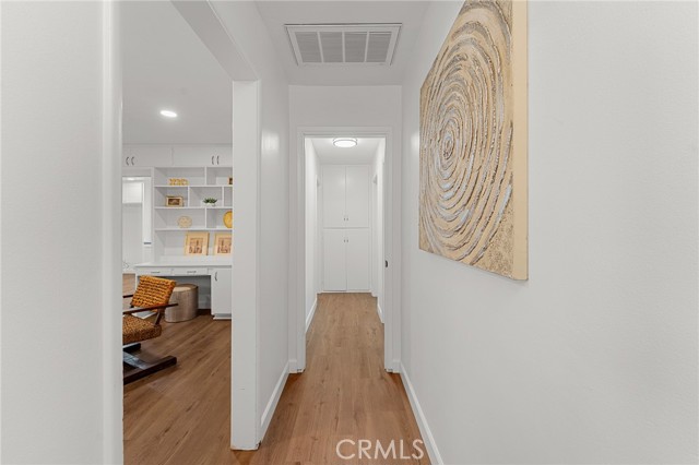 670 E Palm Avenue, Redlands CA: https://media.crmls.org/medias/b42a70eb-d50d-4686-beef-e37b34e248d9.jpg