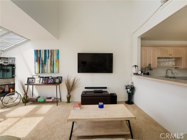 220 The Village, Redondo Beach, California 90277, 1 Bedroom Bedrooms, ,1 BathroomBathrooms,Residential,Sold,The Village,SB24153464