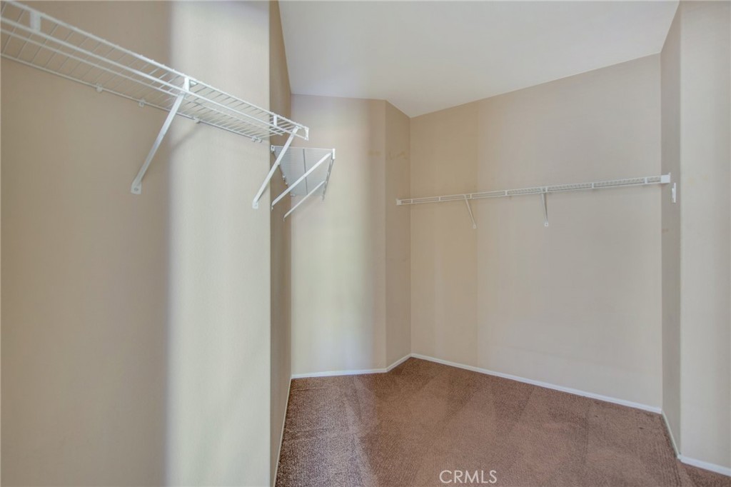 MLS #OC25273330 image #27