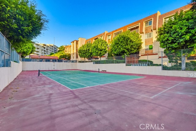 Detail Gallery Image 25 of 33 For 2101 E 21st #306,  Signal Hill,  CA 90755 - 2 Beds | 2 Baths