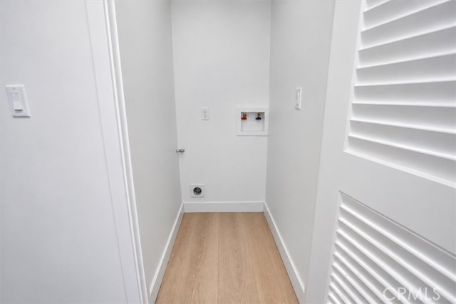 11158 Orion Ave photo 27