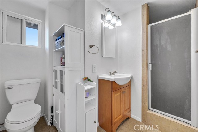 6220 Filkins Avenue, Rancho Cucamonga CA: https://media.crmls.org/medias/b42f946a-81f0-412c-ac0e-9a561d1dfa6e.jpg