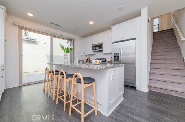 Detail Gallery Image 14 of 33 For 4836 S Monarch Pl, Ontario,  CA 91762 - 3 Beds | 3 Baths