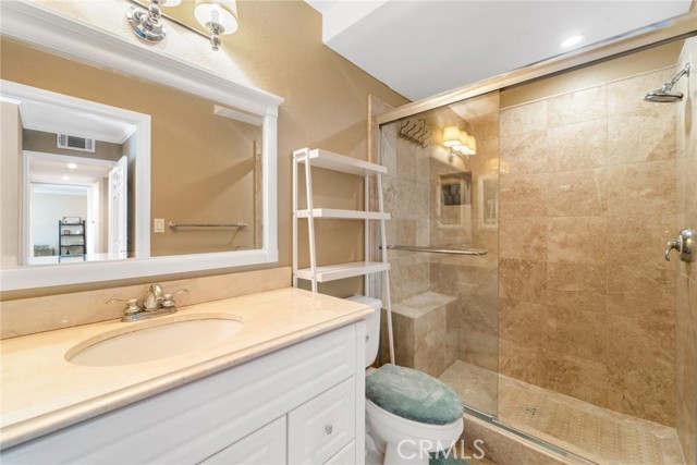 Detail Gallery Image 14 of 20 For 1535 S Bentley Ave #202,  Los Angeles,  CA 90025 - 2 Beds | 2 Baths