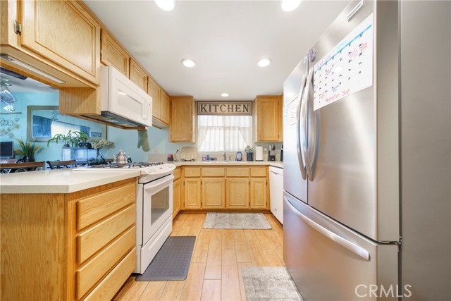1281 Leslie Drive, Hemet CA: https://media.crmls.org/medias/b4324015-5334-49a3-9743-33529af54f7d.jpg