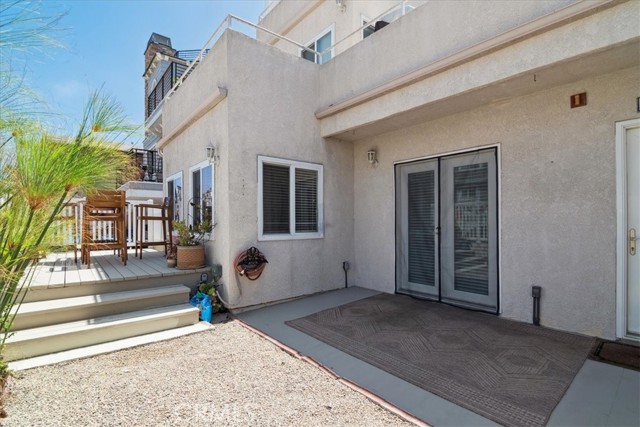 40 15th Street, Hermosa Beach CA: https://media.crmls.org/medias/b433c1ac-10fb-4edb-865f-64fc4f4d467b.jpg