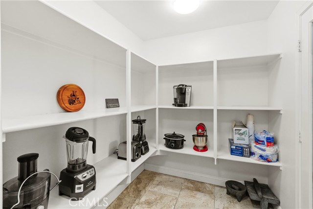 Detail Gallery Image 13 of 40 For 24062 Buckstone, Menifee,  CA 92584 - 5 Beds | 3/1 Baths