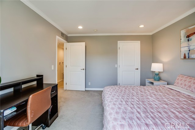 Detail Gallery Image 21 of 36 For 4702 Fulton Ave #303,  Sherman Oaks,  CA 91423 - 2 Beds | 2 Baths