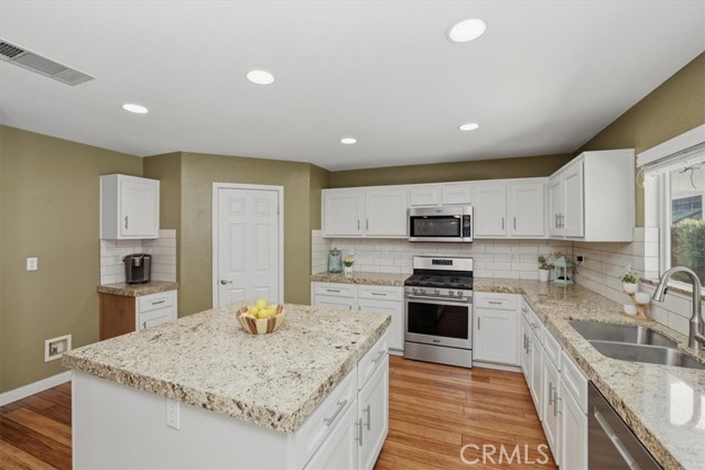 Detail Gallery Image 17 of 60 For 12375 Brianwood, Riverside,  CA 92503 - 4 Beds | 2/1 Baths