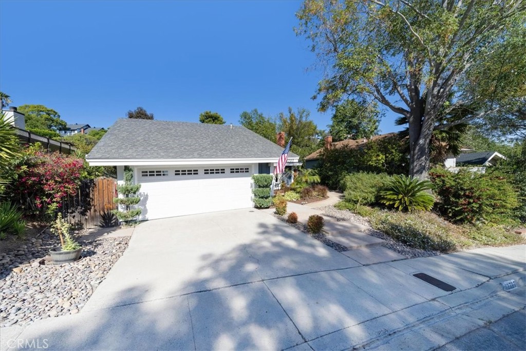 12727 Benavente - photo 11