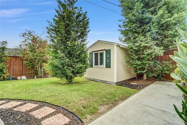 3224 Cerritos Avenue, Signal Hill CA: https://media.crmls.org/medias/b435043e-2d48-4dde-9322-832b68058dc2.jpg