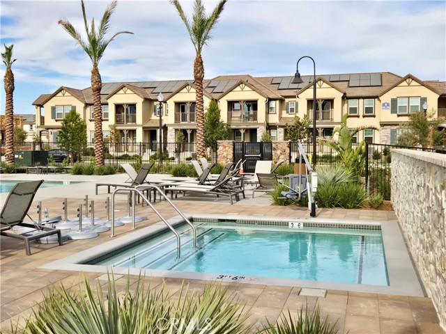 3943 E Carmel Privado, Ontario CA: https://media.crmls.org/medias/b43514cc-4bdf-421f-a3fd-a6147c84e397.jpg