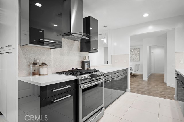7078 Park Manor photo 11