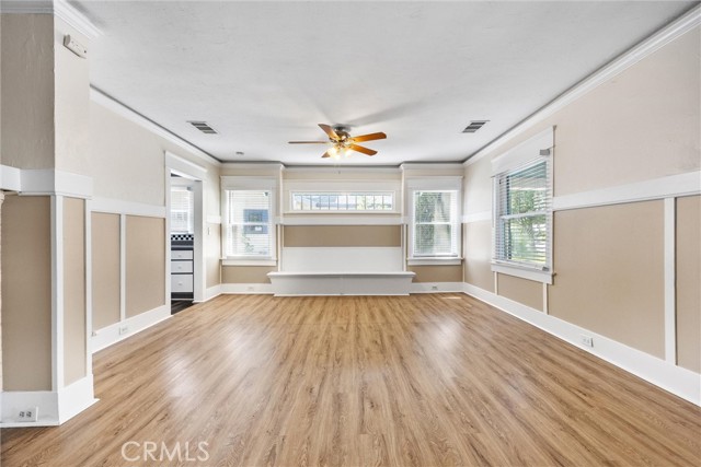 Detail Gallery Image 6 of 33 For 210 Oleander, Bakersfield,  CA 93304 - 3 Beds | 1 Baths