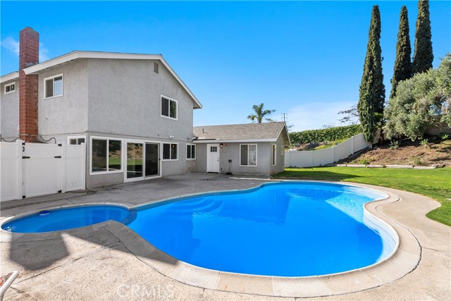 Detail Gallery Image 20 of 22 For 25801 Chapel Hill, Lake Forest,  CA 92630 - 5 Beds | 3/1 Baths