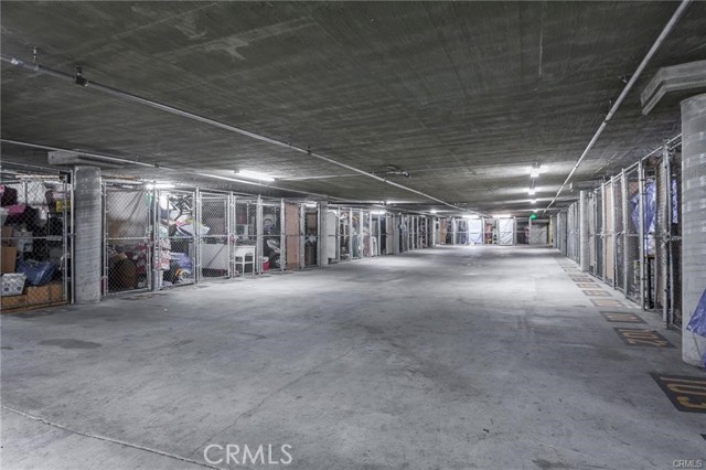 Detail Gallery Image 26 of 26 For 19350 Sherman #124,  Reseda,  CA 91335 - 1 Beds | 1 Baths