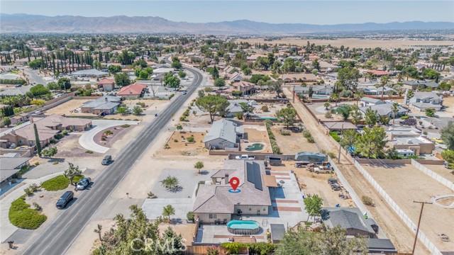 13546 Rincon Road, Apple Valley CA: https://media.crmls.org/medias/b43731cc-2113-4cf5-9c33-abfa6e774d00.jpg