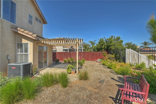 Detail Gallery Image 38 of 45 For 861 Poppyseed Ln, Corona,  CA 92881 - 3 Beds | 2/1 Baths