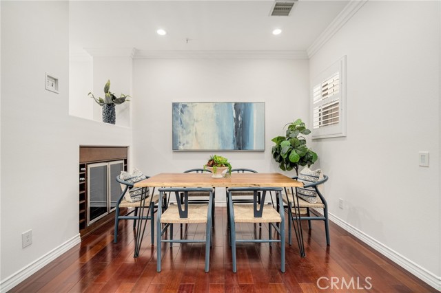 3411 S Main Street, Santa Ana CA: https://media.crmls.org/medias/b4384494-c615-46db-aae8-c968ce934816.jpg
