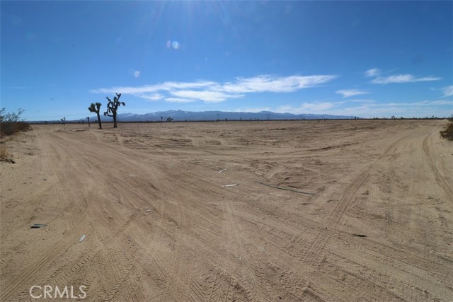 0 Mojave Road, Adelanto, California 92301, ,Land,For Sale,0 Mojave Road,CRCV24005261