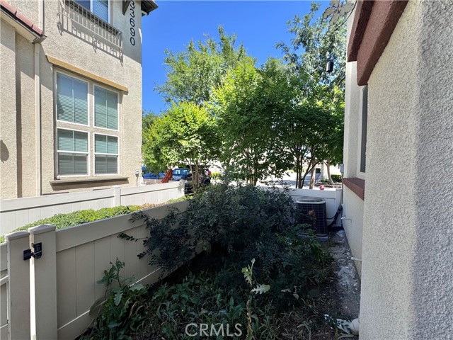 Detail Gallery Image 3 of 23 For 33700 Willow Haven, Murrieta,  CA 92563 - 3 Beds | 2/1 Baths