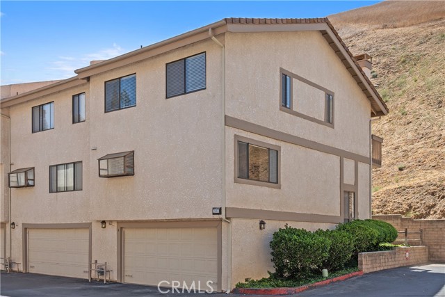 Detail Gallery Image 26 of 26 For 26007 Alizia Canyon Dr a,  Calabasas,  CA 91302 - 3 Beds | 2/1 Baths